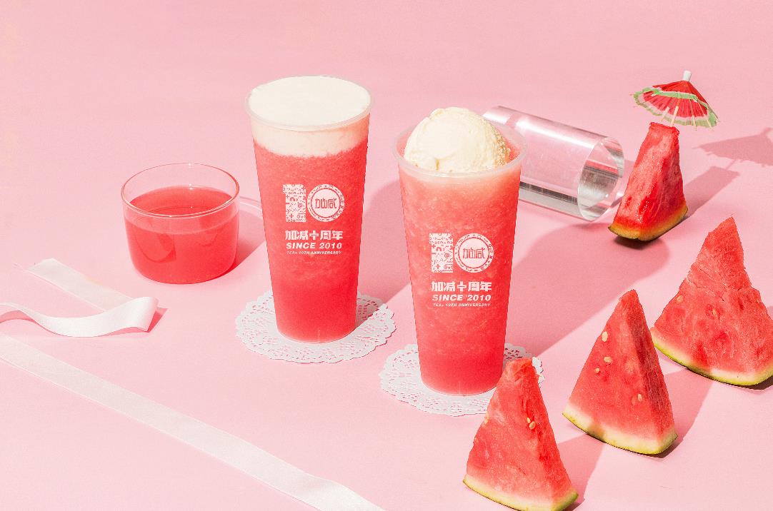 这个夏天，350vip浦京·(中国)集团茶饮以产品决胜，当红不让！